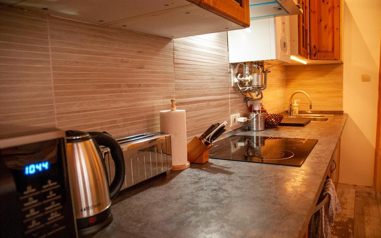 Western Apartman บูดาเปสต์ ภายนอก รูปภาพ